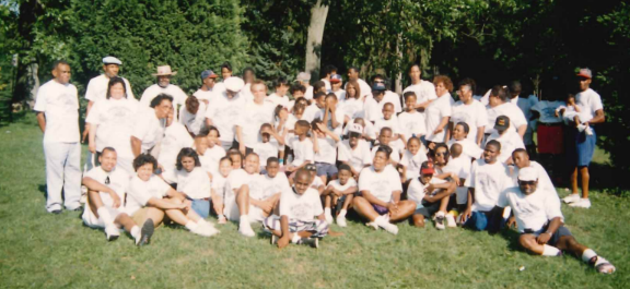 Large Brooks-Wineglass family group photo on the lawn